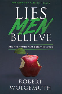 Lies Men Believe and the Truth That Sets Them Free - Hardcover